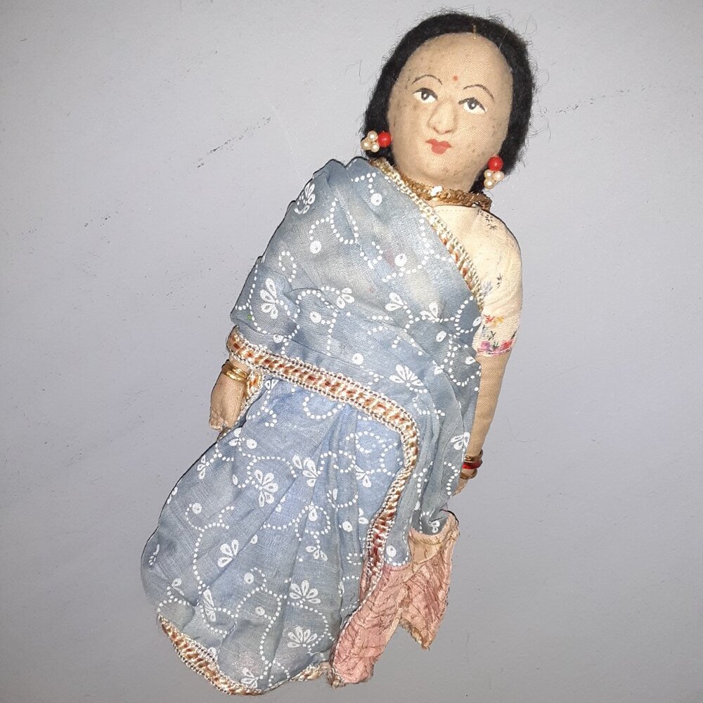 India Doll * Vintage-Antique * Lovely Details, layers, jewelry * 10" *